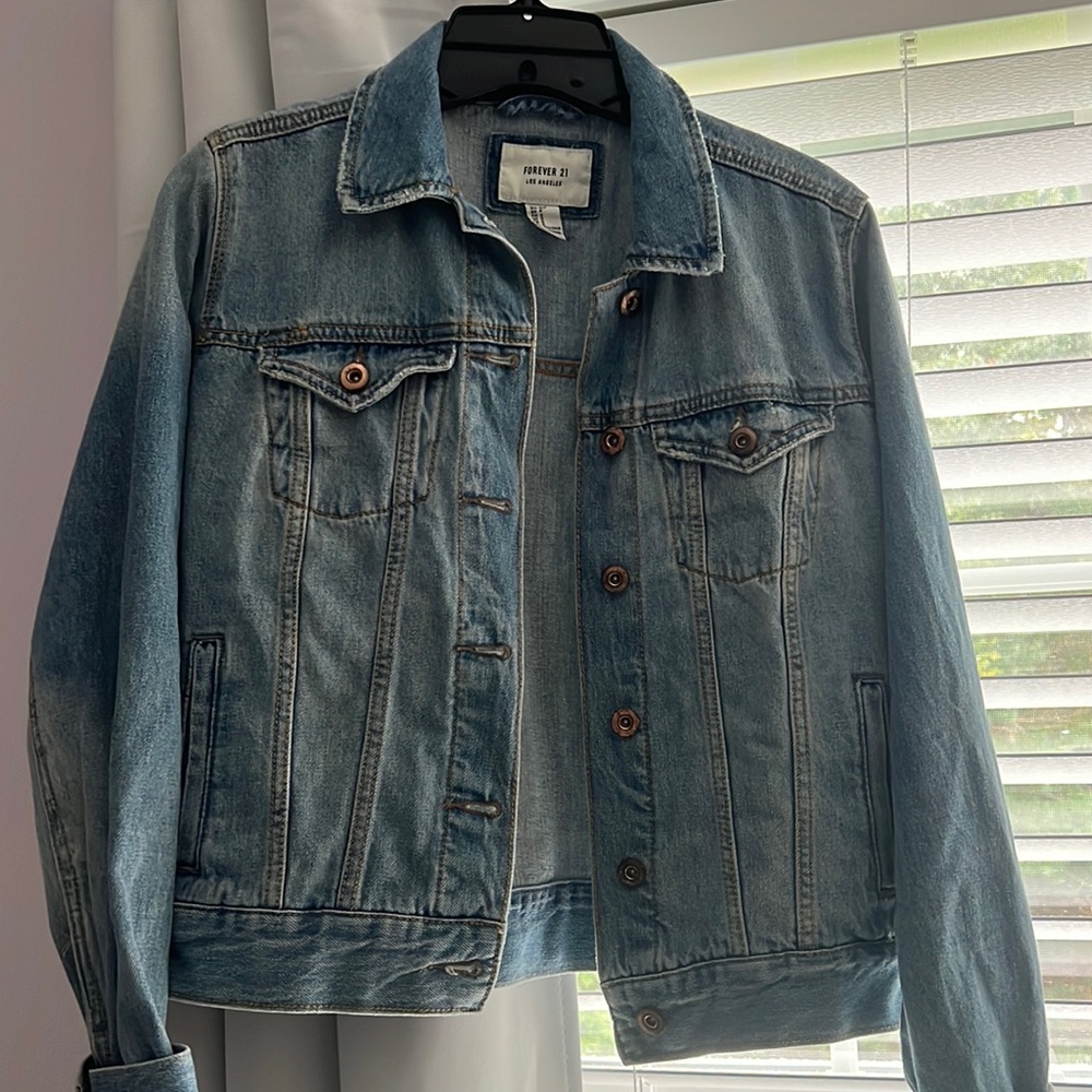 Forever 21 Jean jacket size small